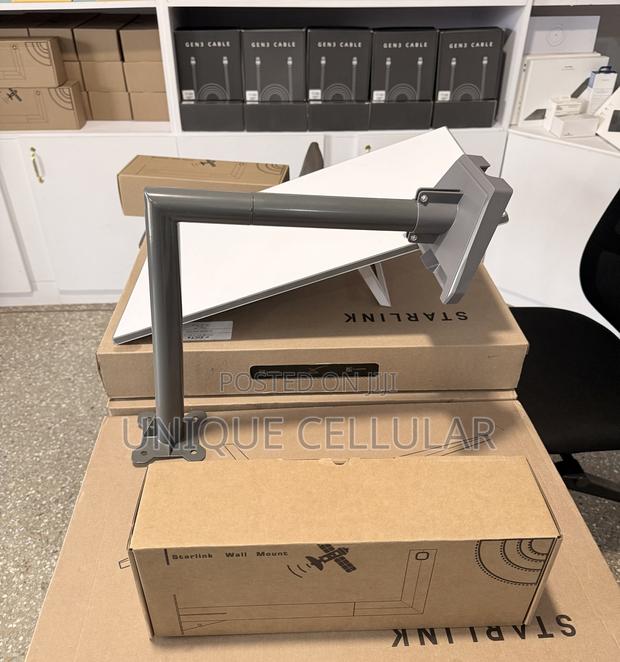 Starlink Gen3 Standard Wall Mount (Imported Quality) photo 5