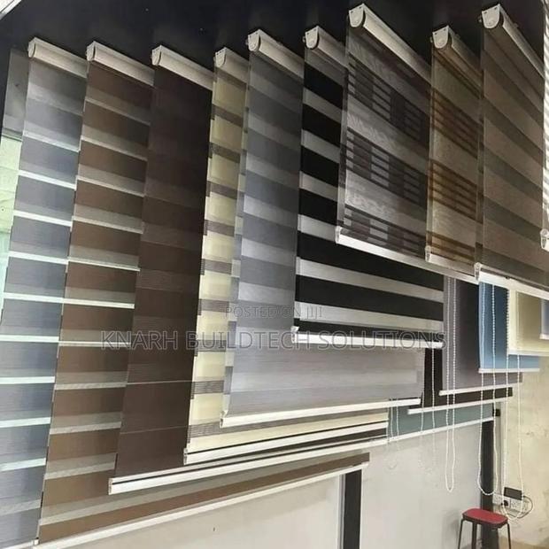 Curtain Blinds · Photo 4