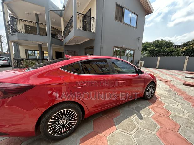 Hyundai Elantra SEL 2020 Red photo 3