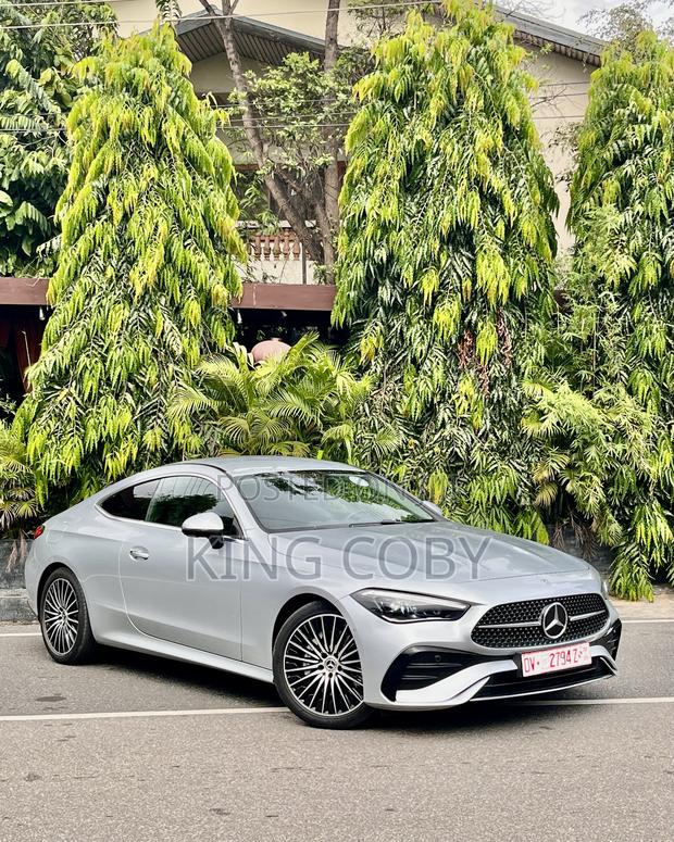 Mercedes-Benz C220 2025 Silver