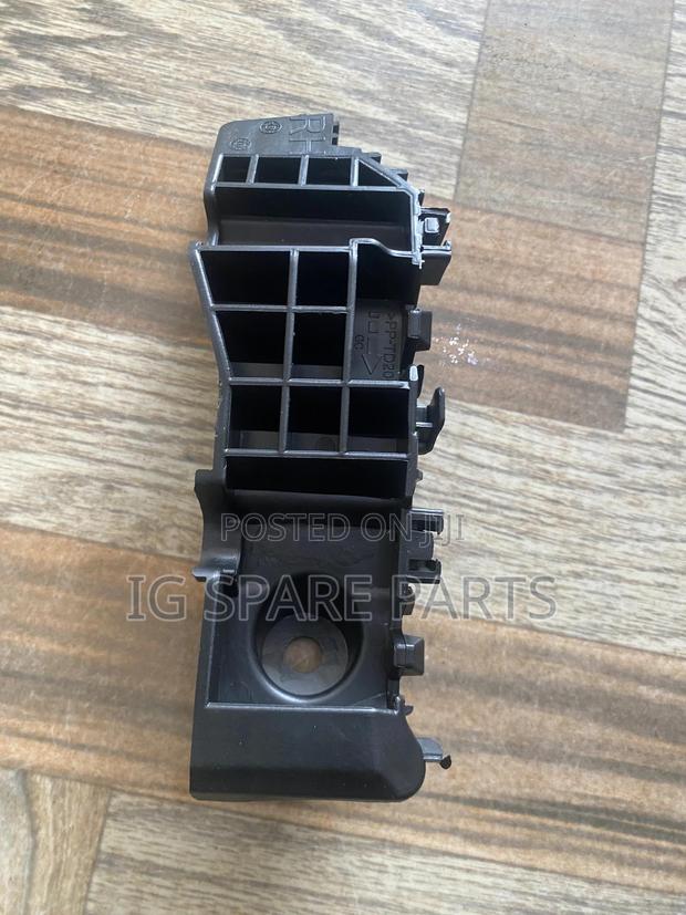 Hyundai Creta 2016-2018 Front Bumper Bracket