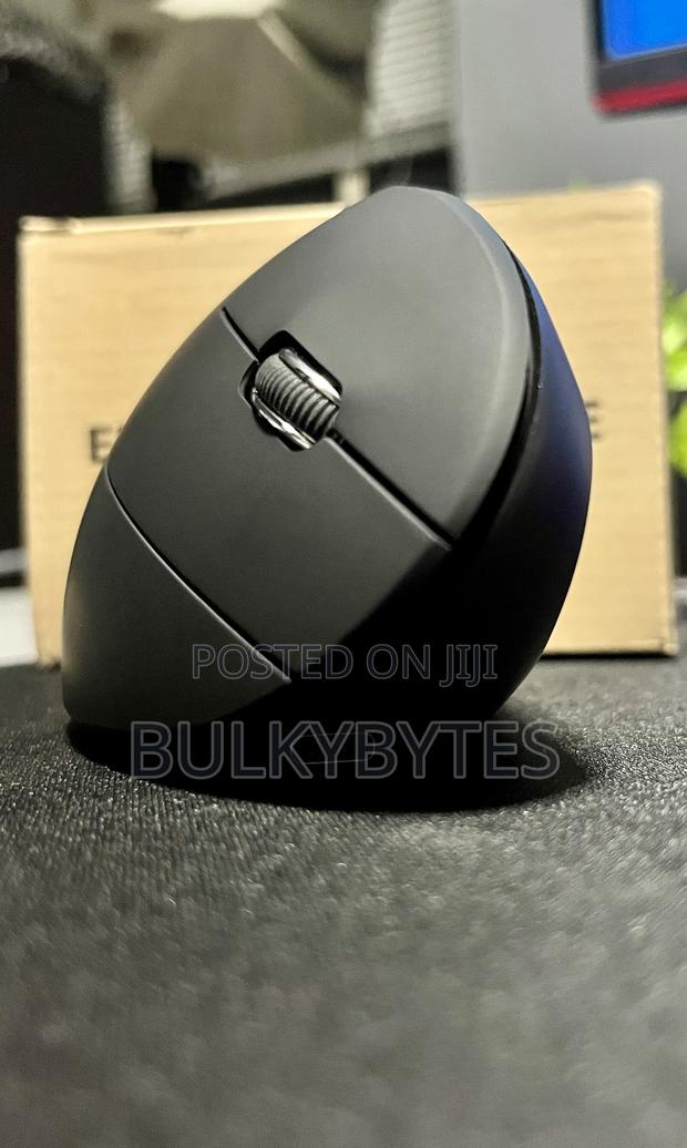 Vertical Dual Mode Wireless Rechargeable Mouse