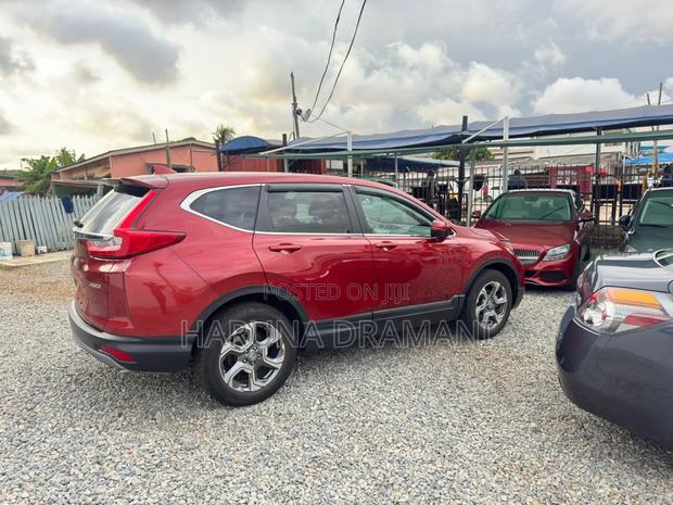Honda CR-V Touring AWD 2018 Red