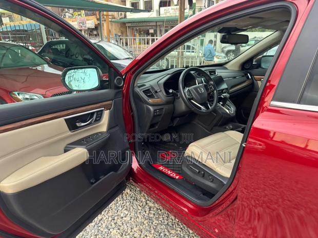Honda CR-V Touring AWD 2018 Red