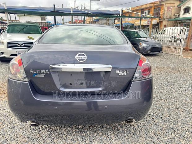 Nissan Altima 3.5 SL 4dr Sedan (3.5L 6cyl CVT) 2014 Gray