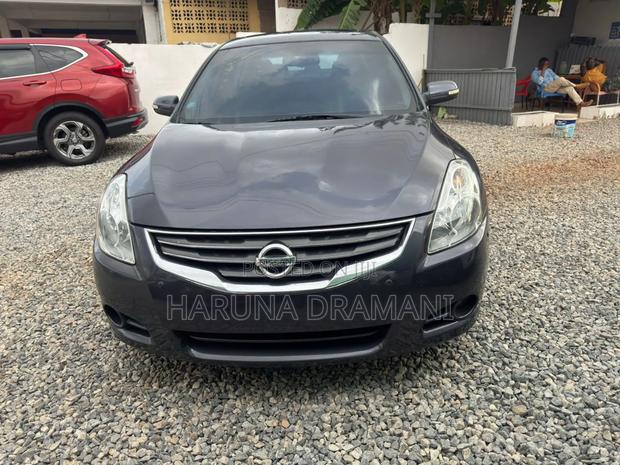 Nissan Altima 3.5 SL 4dr Sedan (3.5L 6cyl CVT) 2014 Gray