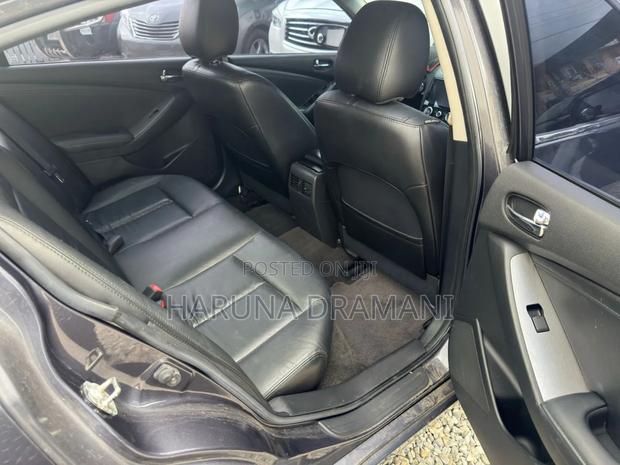 Nissan Altima 3.5 SL 4dr Sedan (3.5L 6cyl CVT) 2014 Gray