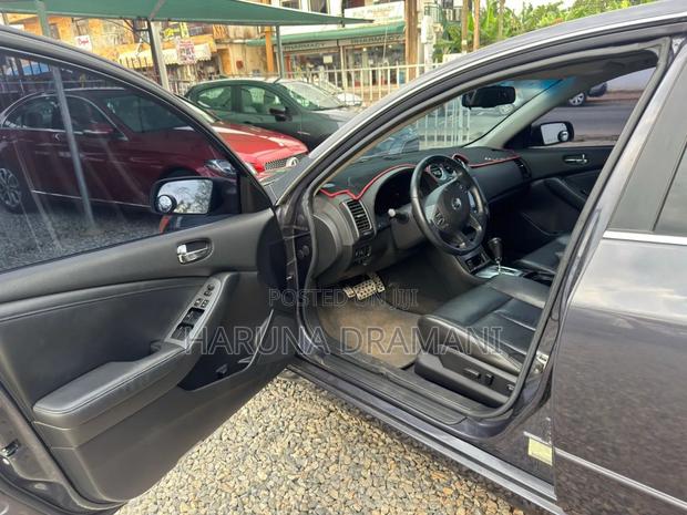 Nissan Altima 3.5 SL 4dr Sedan (3.5L 6cyl CVT) 2014 Gray