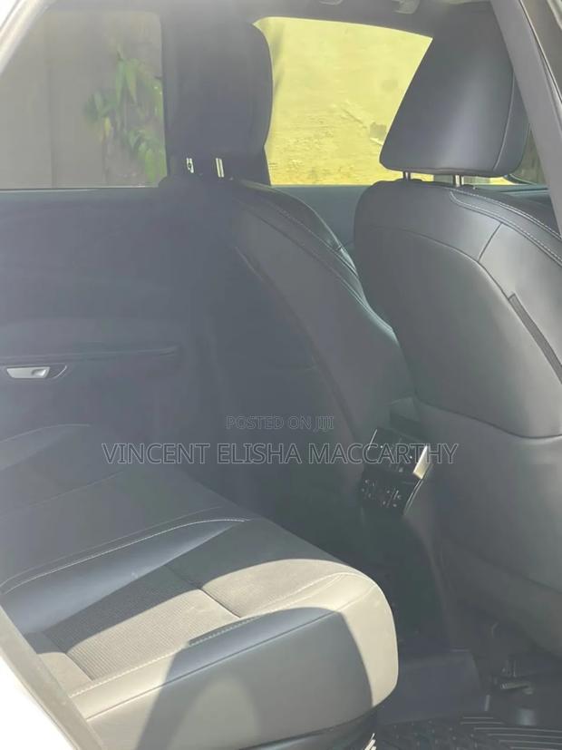 Lexus RX 350 2025 White