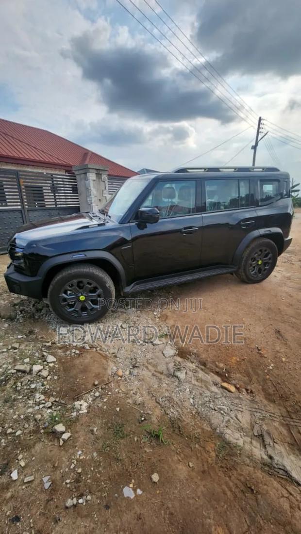Jetour T2 2025 Black photo 8