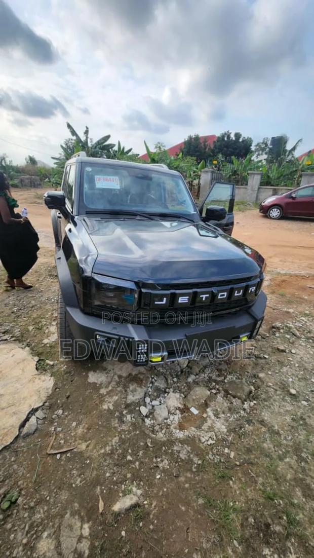 Jetour T2 2025 Black photo 9