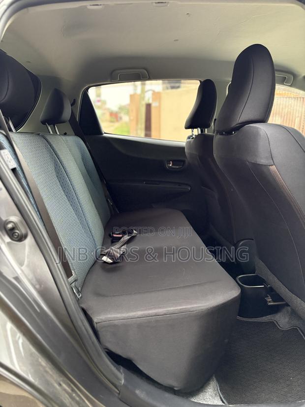 Toyota Vitz 2012 Gray
