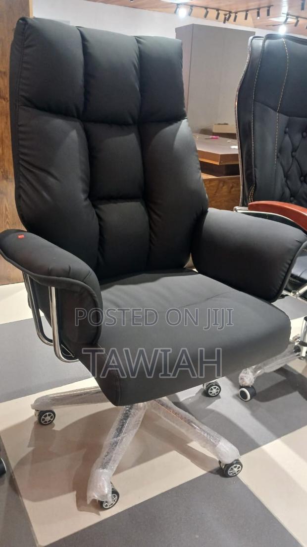 Luxury Office Chairs · Photo 4
