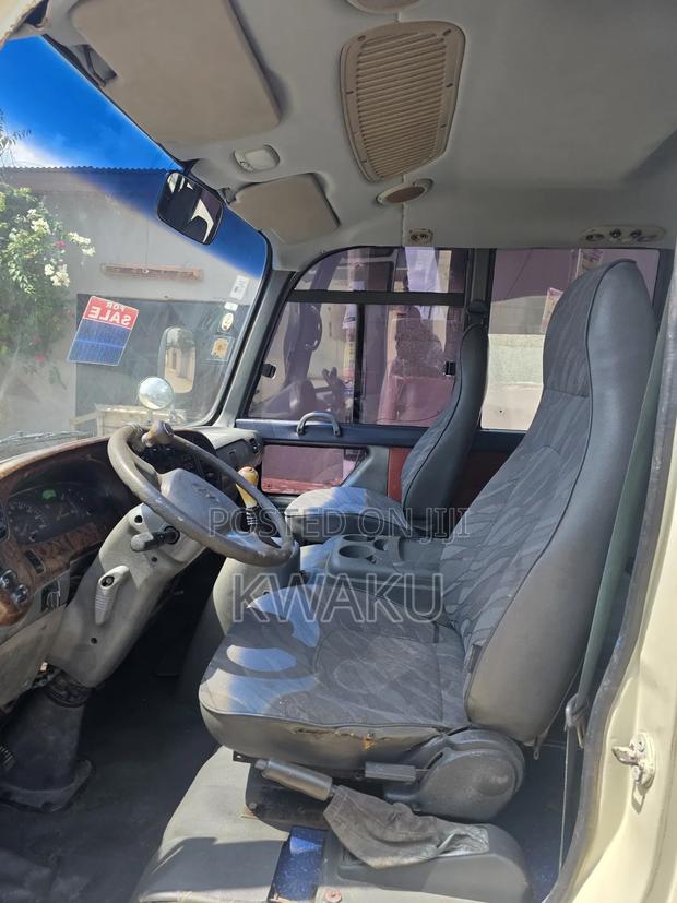 Hyundai County 2007 White