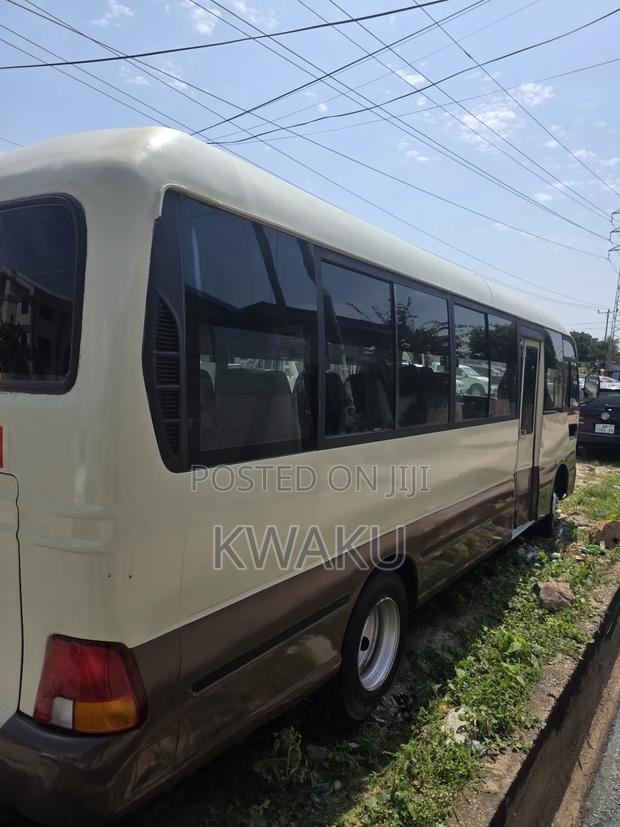 Hyundai County 2007 White