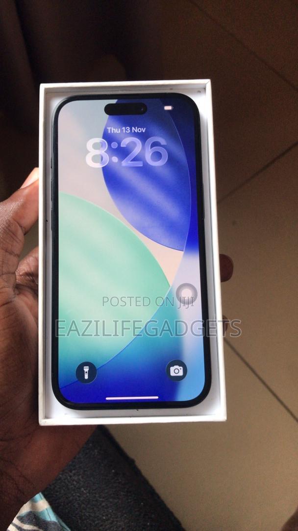 New Apple iPhone 15 128 GB Black photo 2