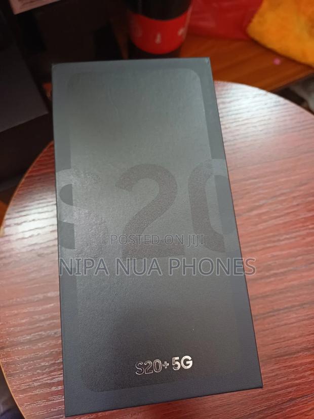 New Samsung Galaxy S20+ 5G 128 GB Black · Photo 3