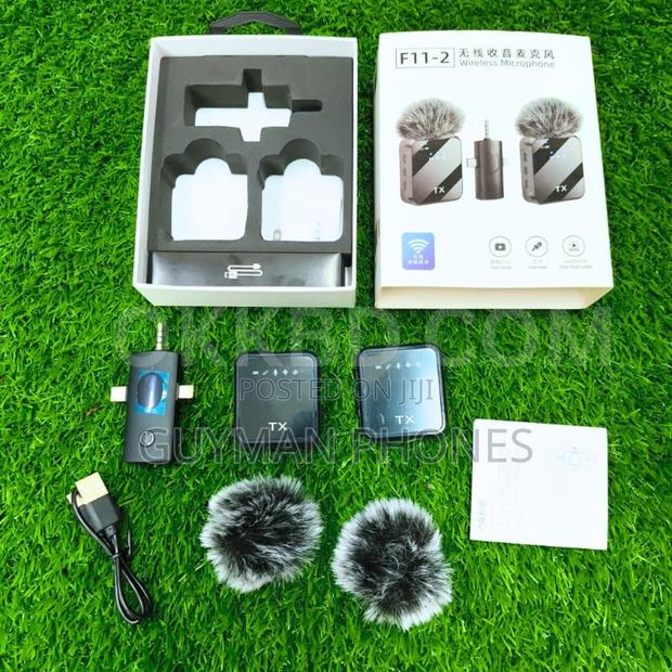 F11-2 Wireless Microphone · Photo 4