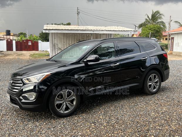 Hyundai Santa Fe SE AWD 2016 Black