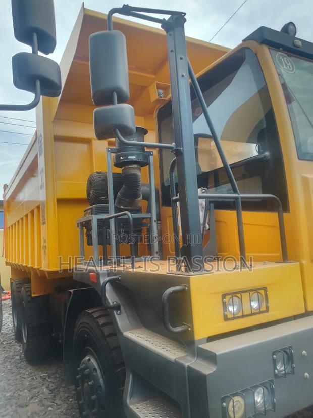 Brand New XCMG Hanwo P9 Dump Truck for Sale 40cubic Off Road Truck photo 5