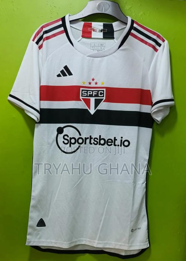 Fast-selling Jerseys – Quality, Style & Comfort · Photo 3