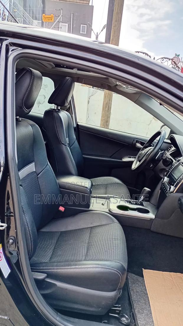 Toyota Camry SE 4dr Sedan w/Prod. End 11/13 (2.5L 4cyl 6A) 2014 Black