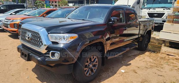Toyota Tacoma Limited Double Cab 6' Bed V6 AT 2023 Black