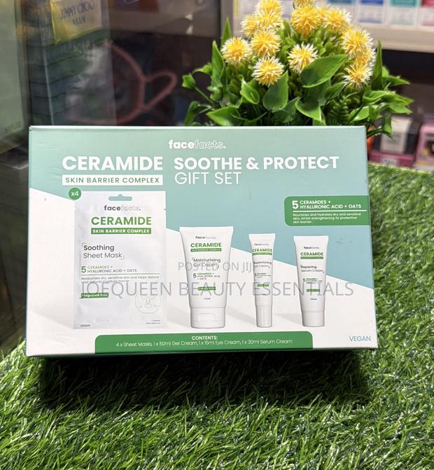 Face Facts Soothe And Protect Gift Set · Photo 1