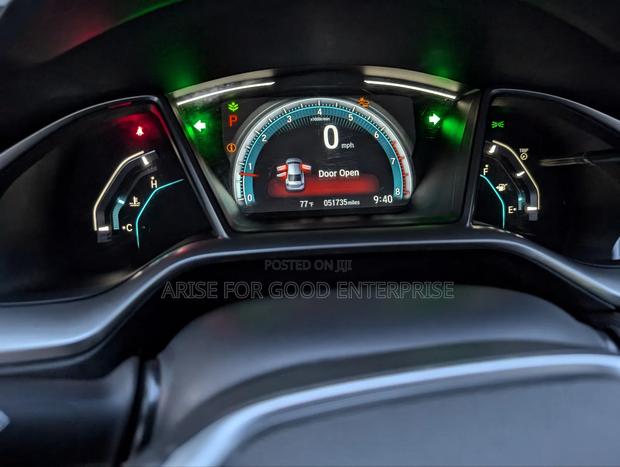 Honda Civic Touring 4dr Sedan (1.5L 4cyl) 2017 Black photo 18