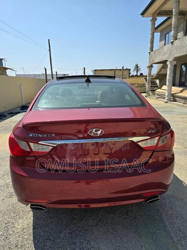 Hyundai Sonata 2013 Red