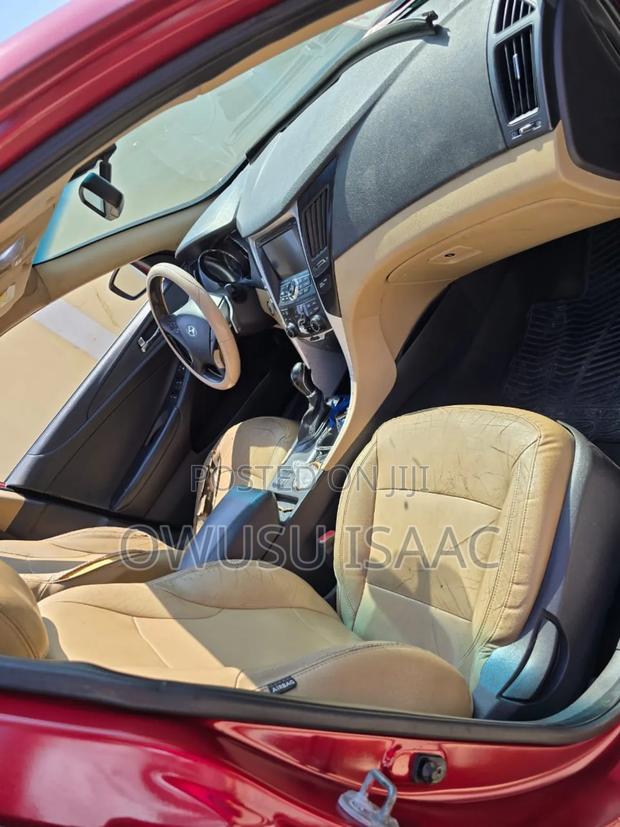 Hyundai Sonata 2013 Red