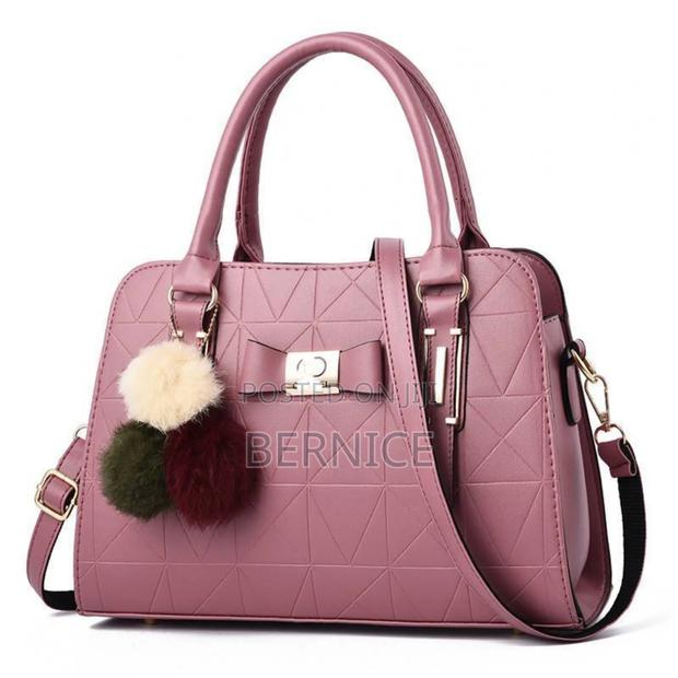 Beautiful Leather Bag photo 3