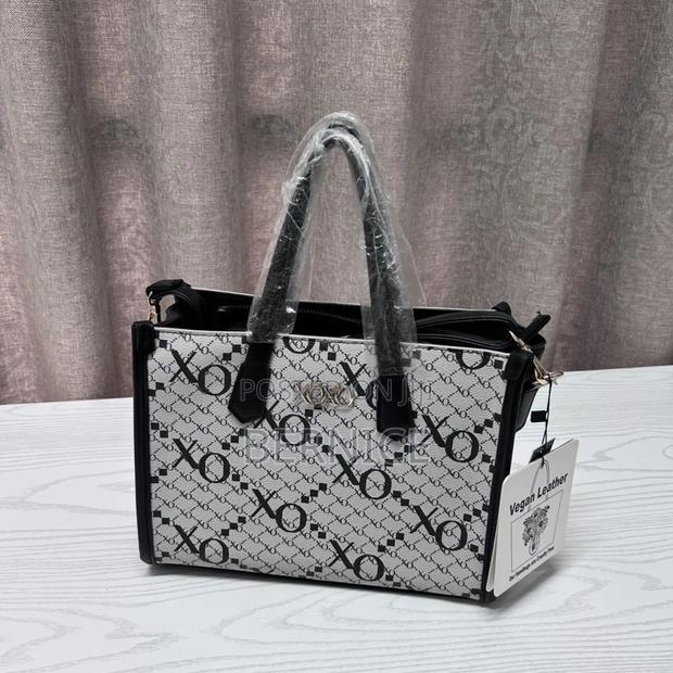 Trendy Ladies Bag