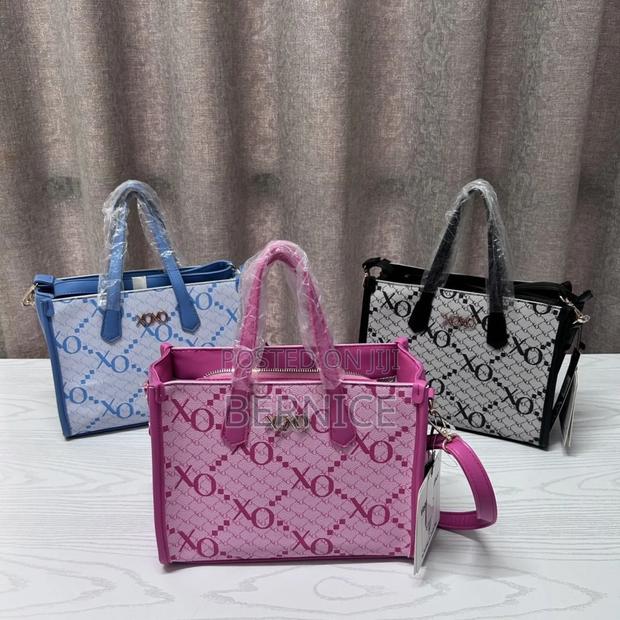 Trendy Ladies Bag photo 2