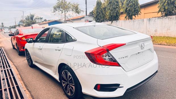 Honda Civic EX-L 4dr Sedan (1.5L 4cyl) 2016 White