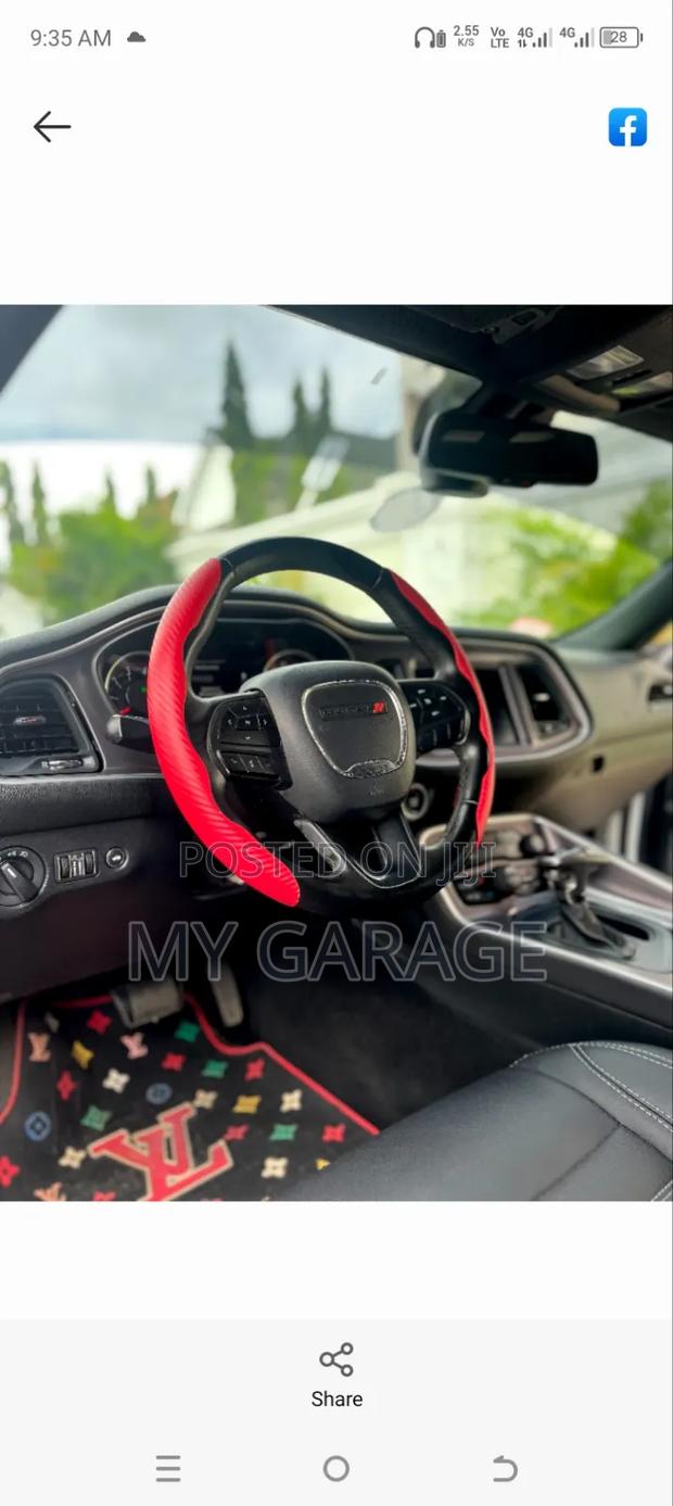 Dodge Challenger SXT AWD 2019 White