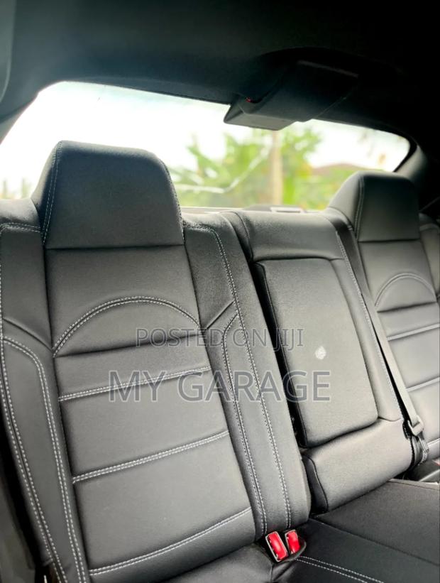 Dodge Challenger SXT AWD 2019 White