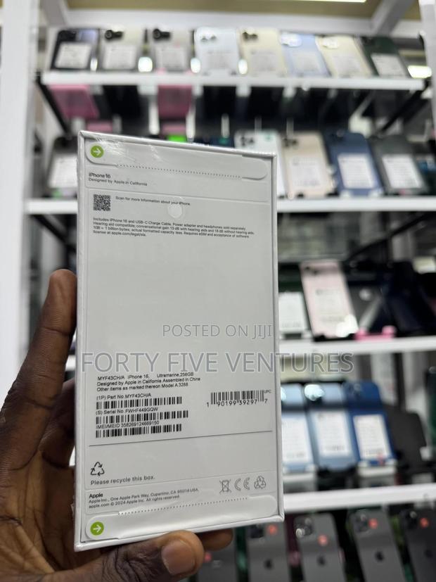 New Apple iPhone 17 Pro Max 256 GB Orange photo 2