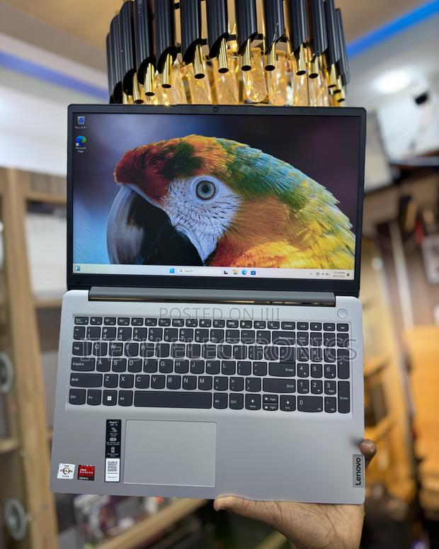 Laptop Lenovo 12GB AMD SSD 256GB photo 7