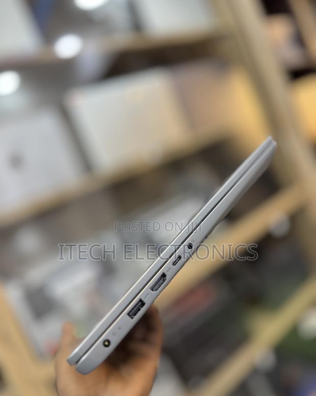 Laptop Lenovo 12GB AMD SSD 256GB photo 5
