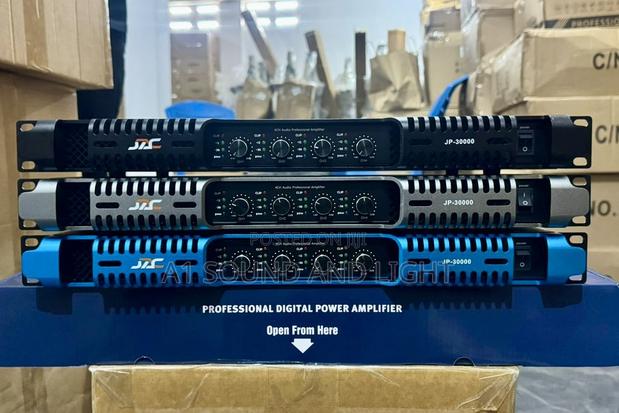 Jac 4 Channel Line Array Amplifier. · Photo 3