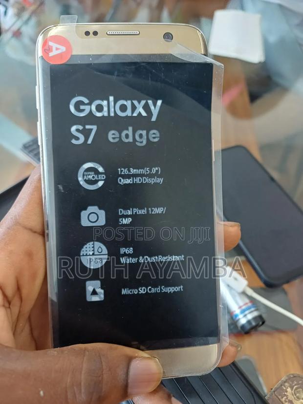 New Samsung Galaxy S7 edge 32 GB Gold · Photo 4