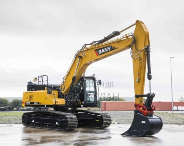 Sany Excavator 215 · Photo 1