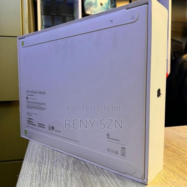New Apple MacBook Pro 2024 M4 Pro 14-Inch 16GB Apple M4 SSD 512GB photo 4