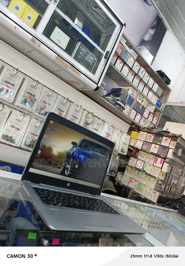 Laptop HP 16GB AMD A8 HDD+SSD 500GB photo 3