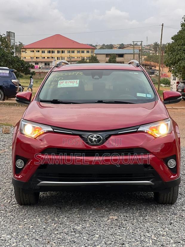 Toyota RAV4 XLE AWD (2.5L 4cyl 6A) 2017 Red