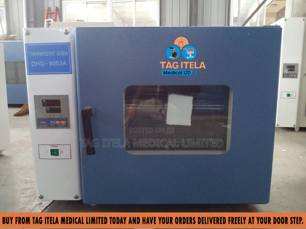 Lab Dry Oven (30ltrs) · Photo 4