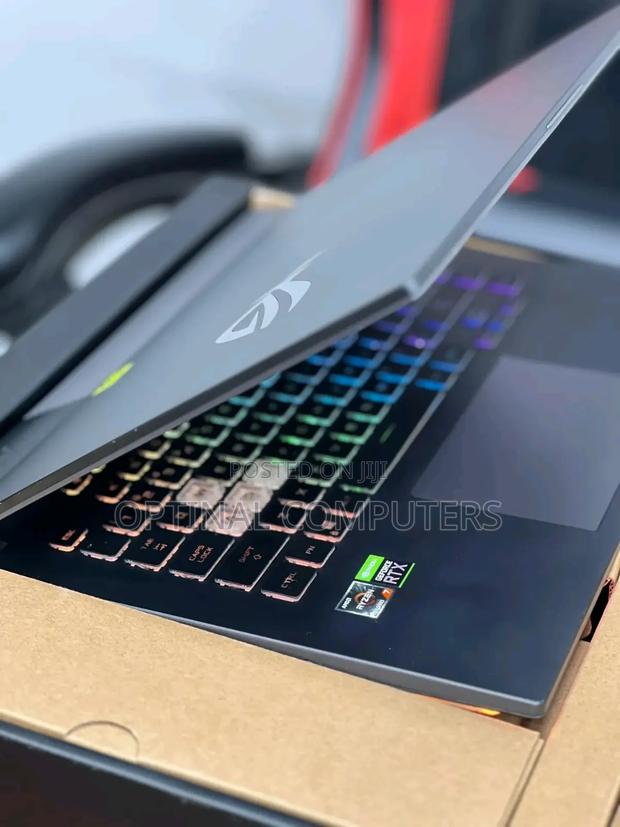 New Laptop Asus A42JV 16GB AMD Ryzen 7 SSD 1T photo 2