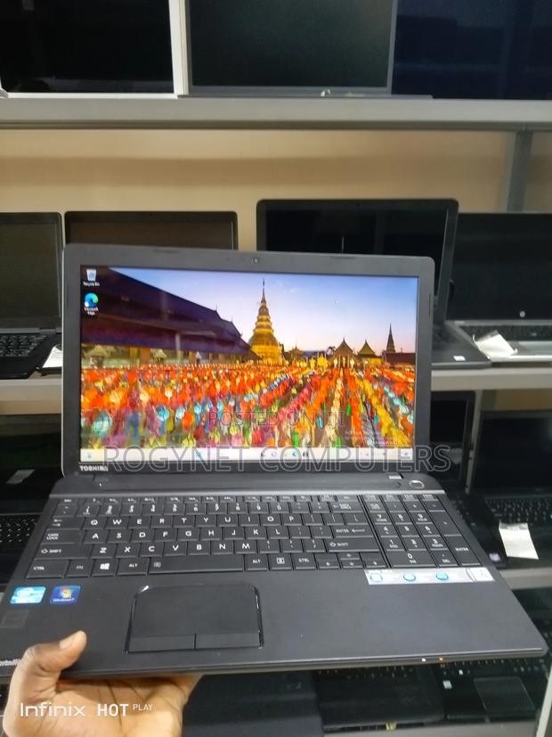 Laptop Toshiba Satellite C55 8GB Intel Core i3 HDD 500GB photo 3