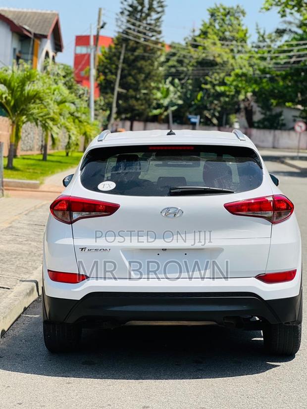 Hyundai Tucson SE FWD 2017 White